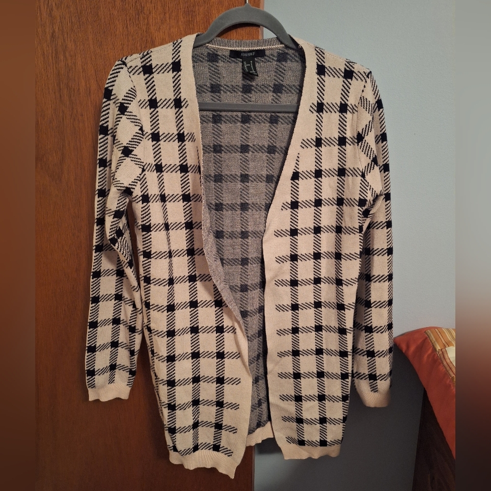Forever 21 Plaid Open-Front Cardigan Sweater - Black and Cream Size M